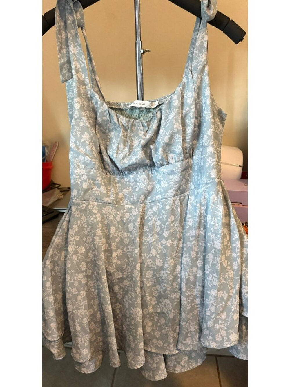 Altar’d State Blue Floral Tie-Strap Smocked Back Dress Size L